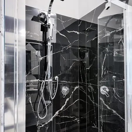 In Riva Al 3* Αβιλιάνα