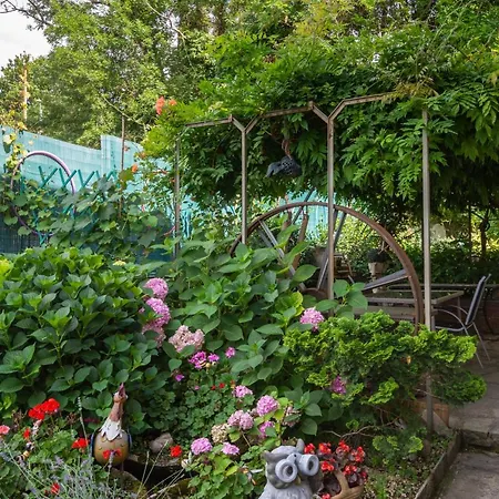 In Riva Al Bed and Breakfast