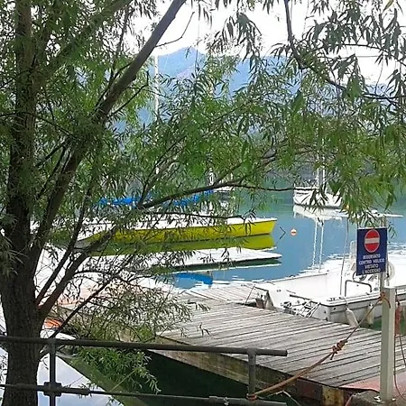 In Riva Al