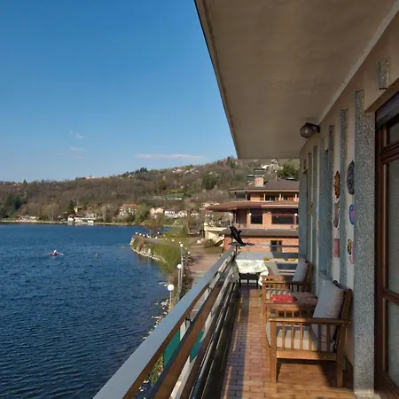 In Riva Al 3* Αβιλιάνα