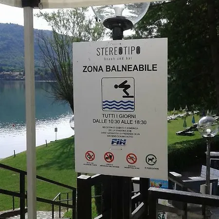 In Riva Al Bed and Breakfast Αβιλιάνα